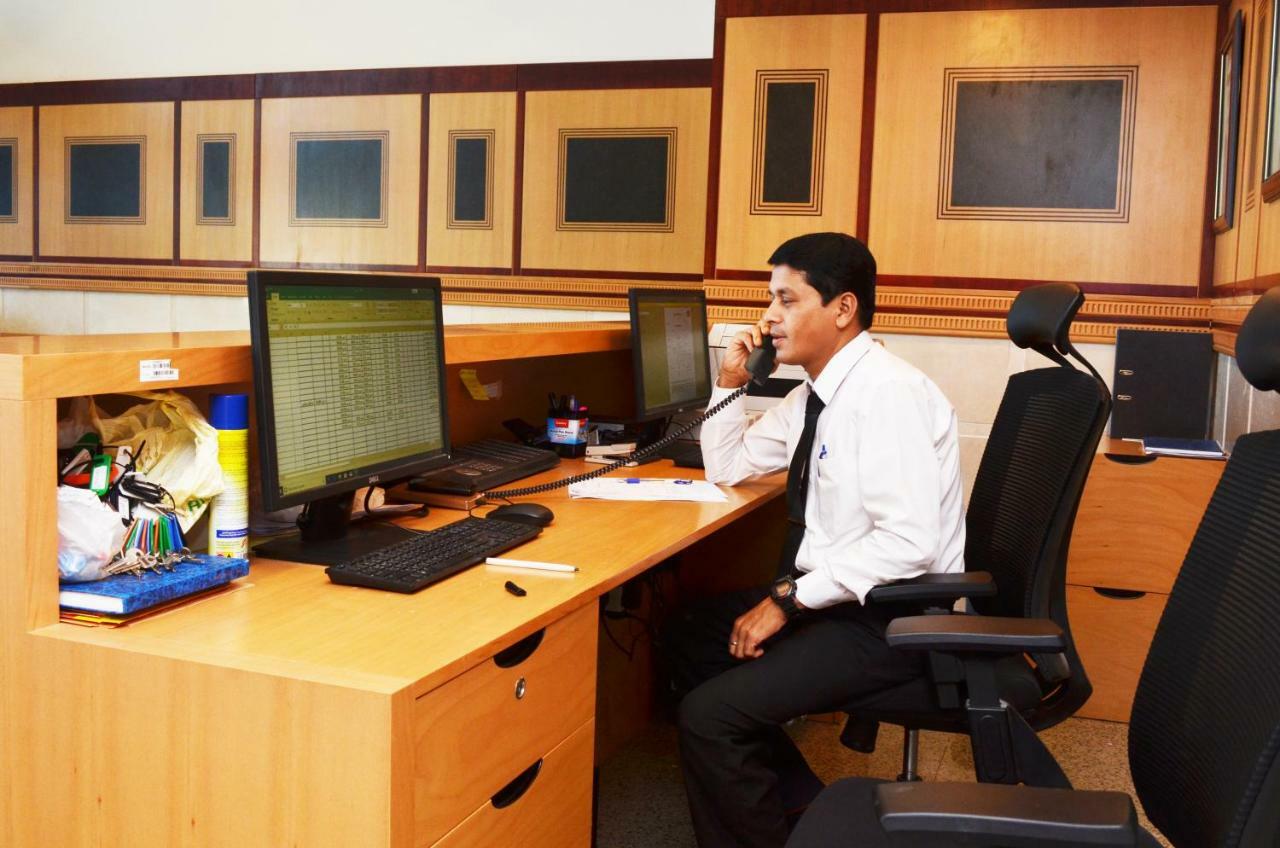 Nooh Tower Apartment Al Hidd Bagian luar foto