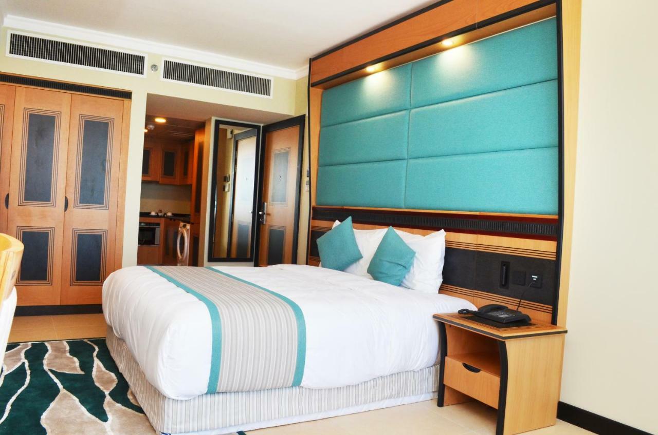 Nooh Tower Apartment Al Hidd Bagian luar foto