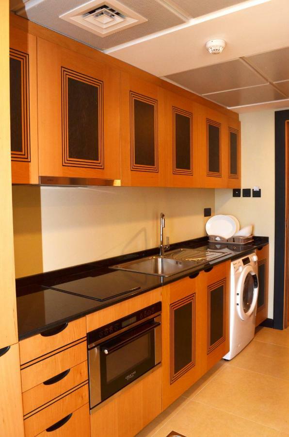 Nooh Tower Apartment Al Hidd Bagian luar foto