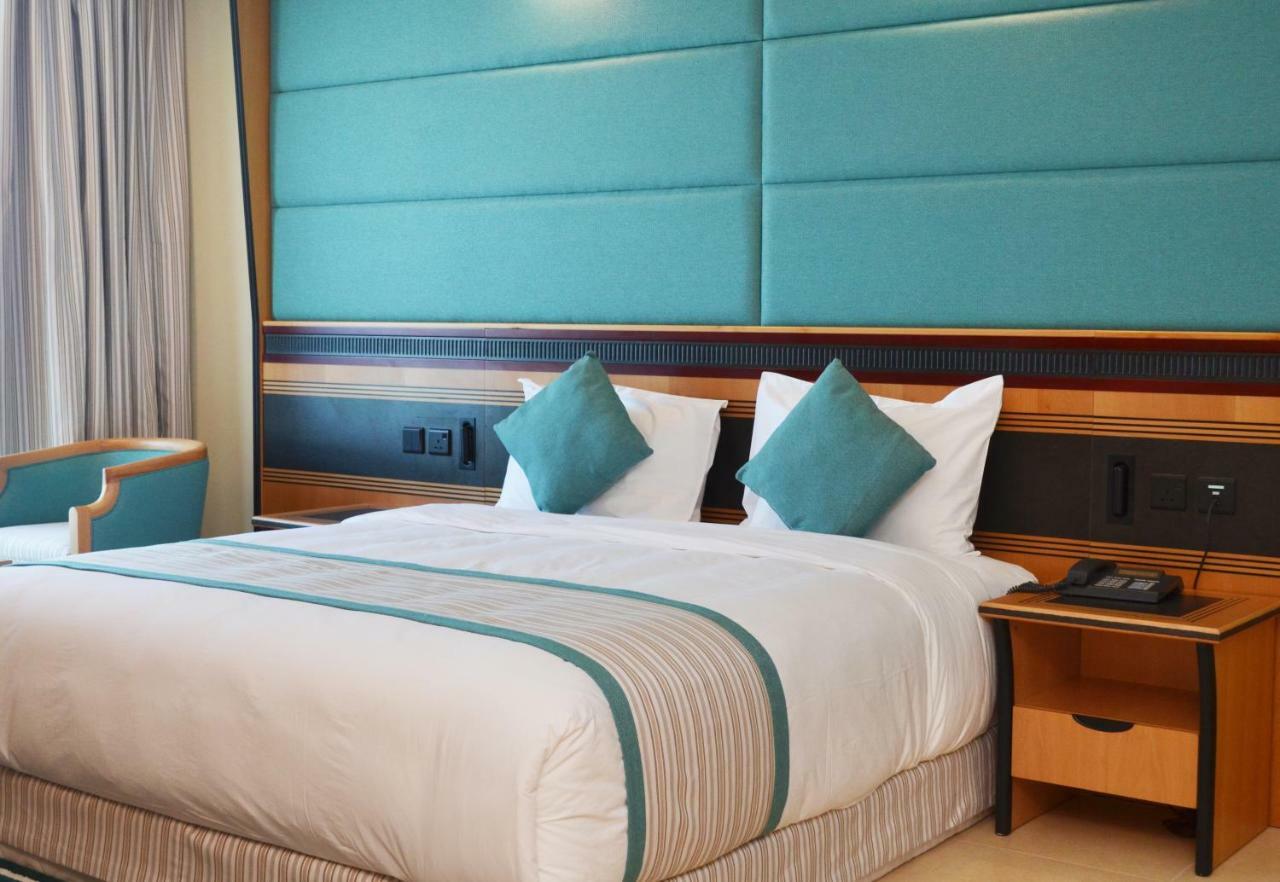 Nooh Tower Apartment Al Hidd Bagian luar foto